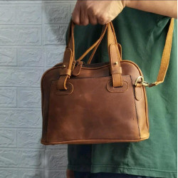 ALMA CRAZY HORSE TYPE GENUINE WOMEN'S LEATHER BAG